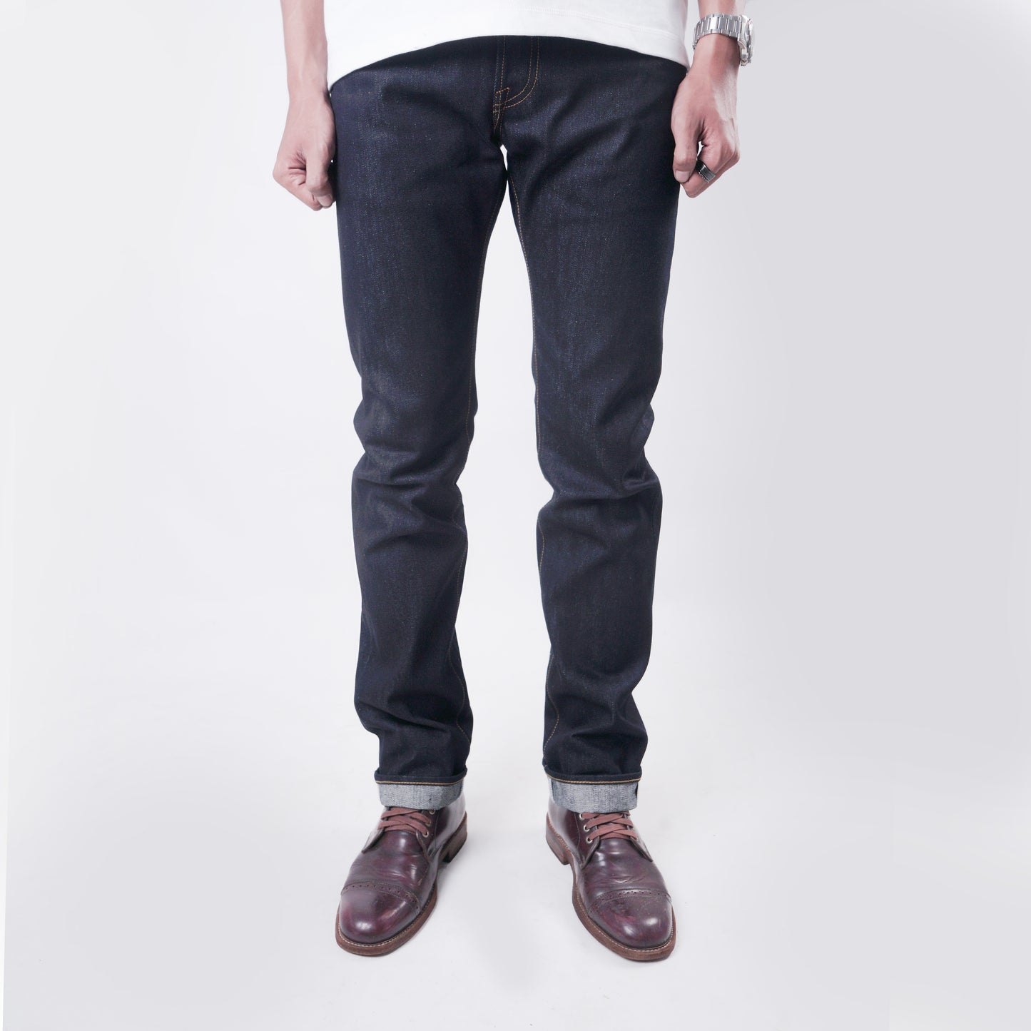 LYNX 15oz SANFORIZED SUPER DEEP INDIGO RED LINE SELVEDGE SLIM FIT CUT