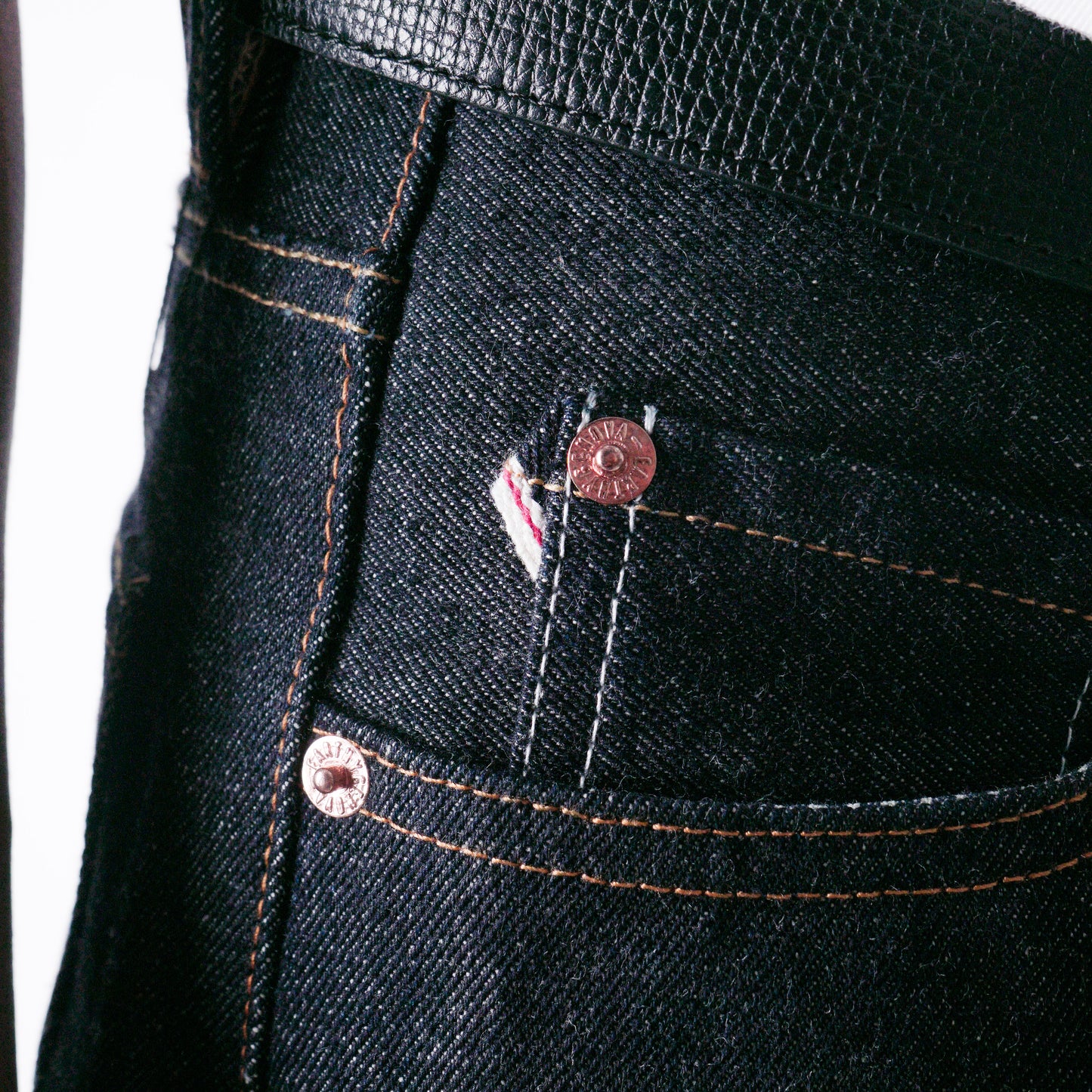 RAKA 17oz UNSANFORIZED RED LINE SELVEDGE SLIM STRAIGHT CUT