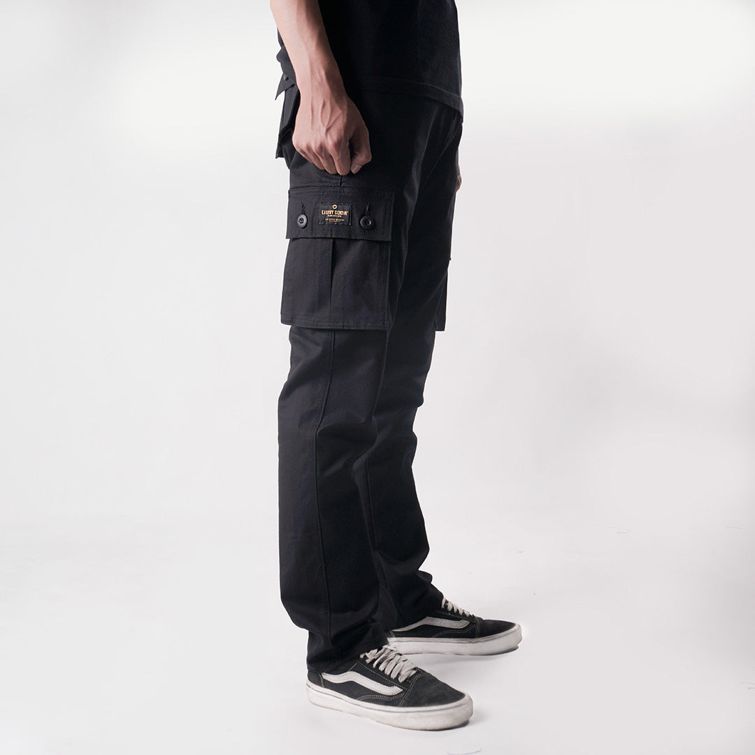 CARGO PANTS BLACK SLIM FIT CUT